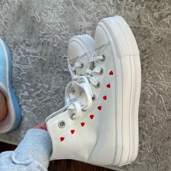 Converse Shoes - Converse Red Love Accents Valentine’s Day 2022 Collection Hightop